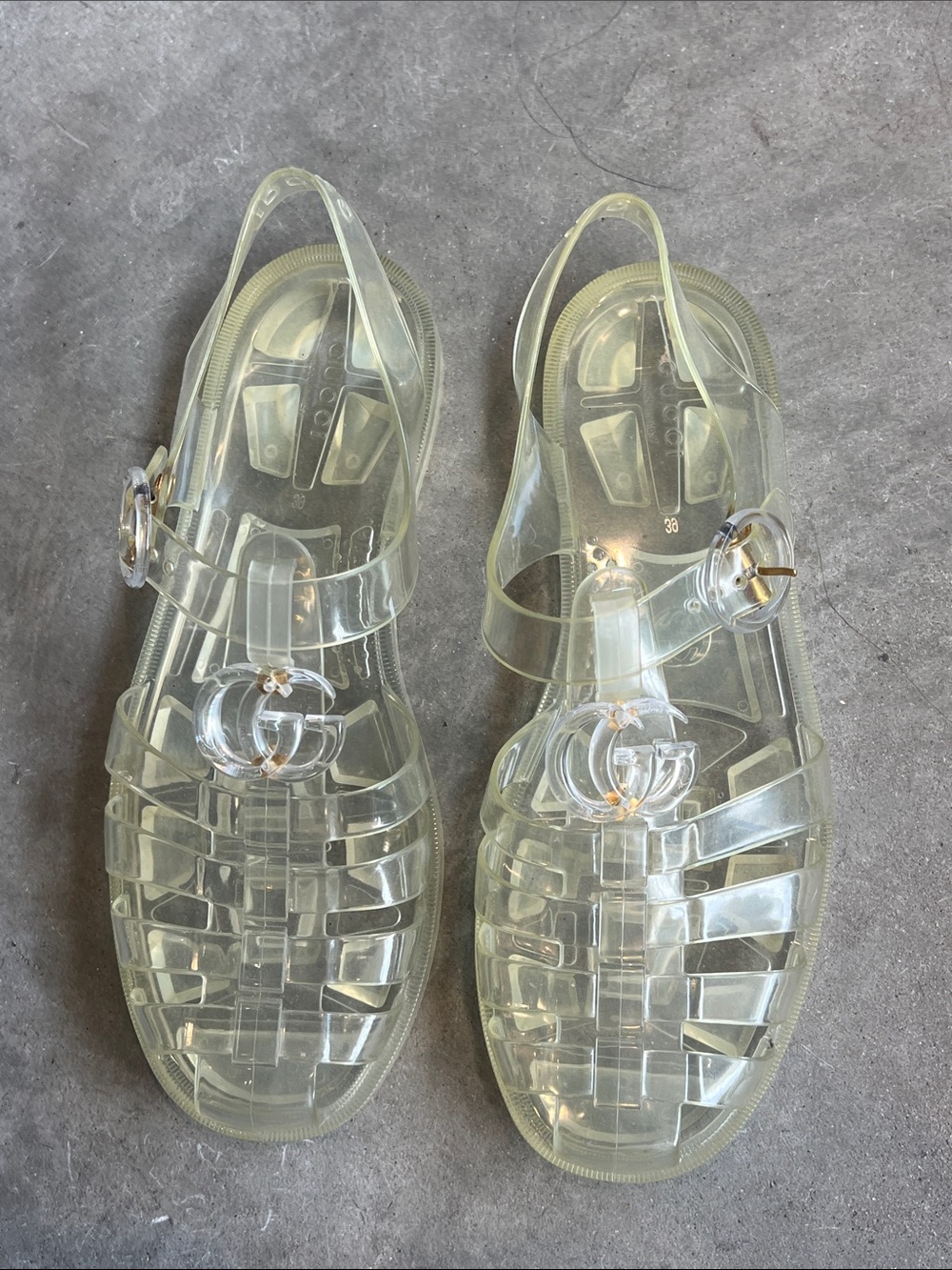 Gucci Clear Jelly Sandals with Gold-Tone GG Charm